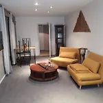 Naova Cosy